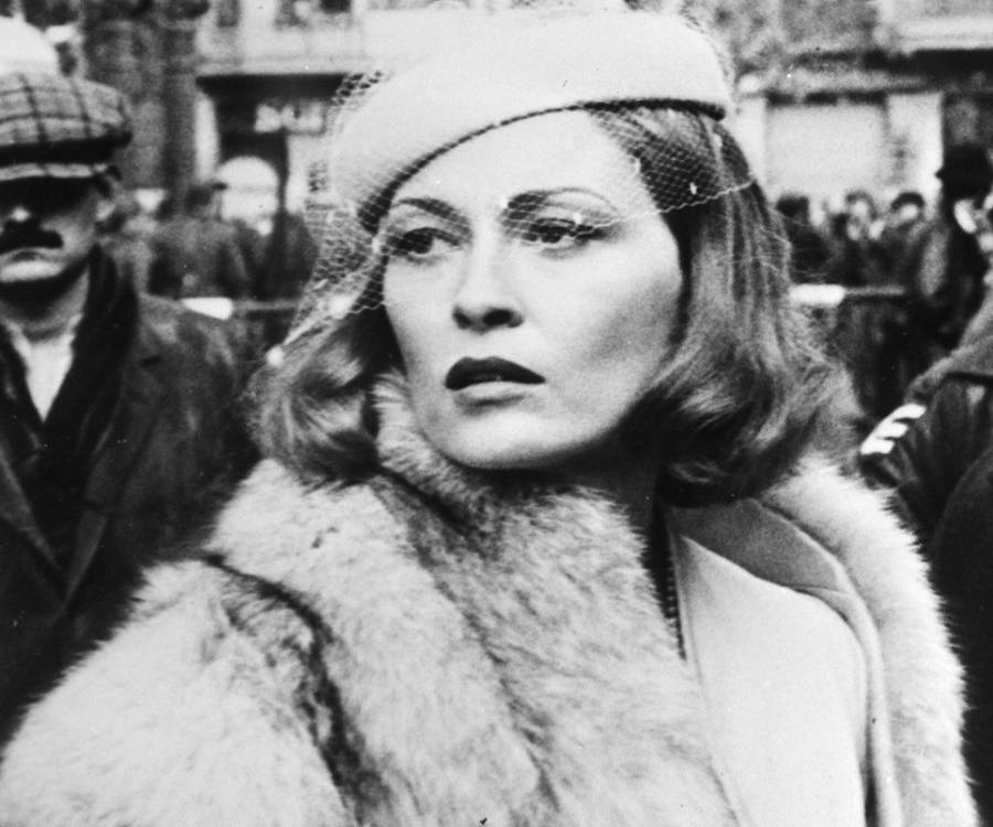 Faye Dunaway