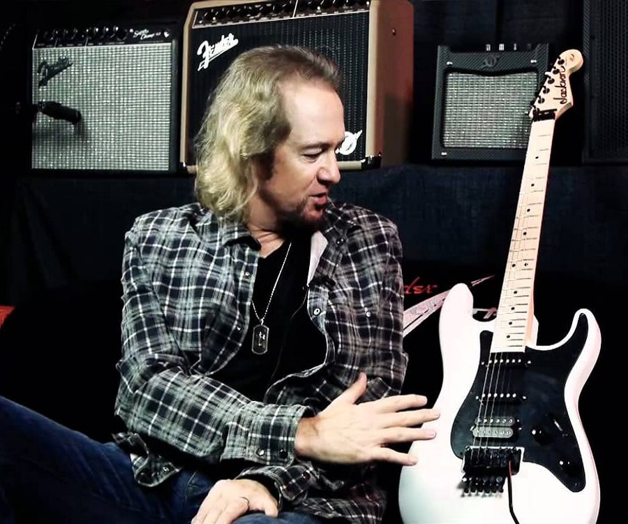 Adrian Smith Net Worth