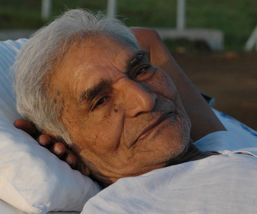 Essay on baba amte in hindi