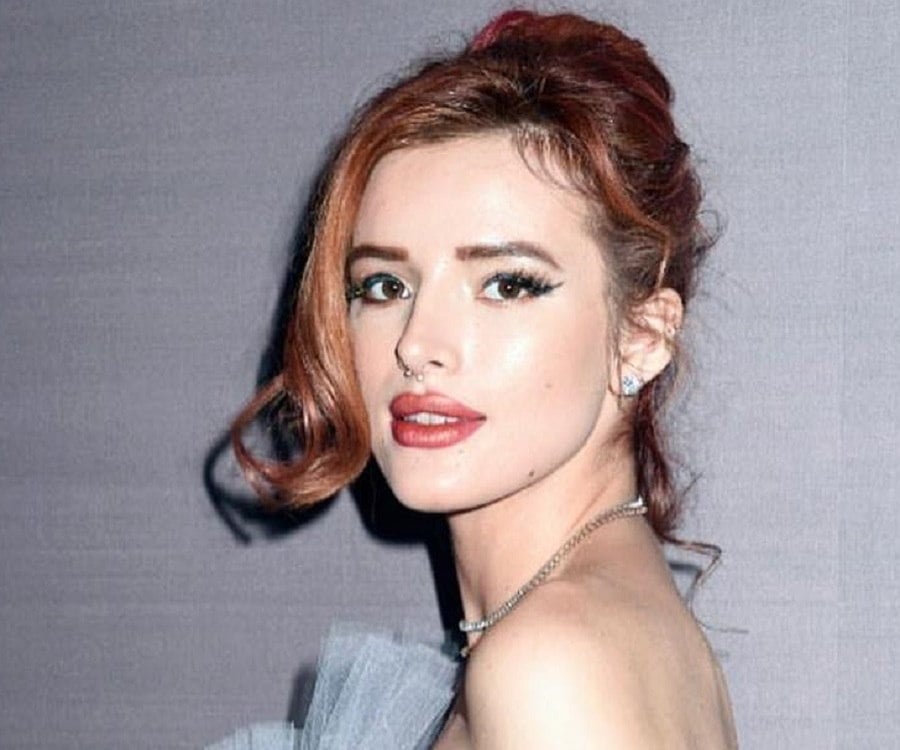 Bella Thorne – Bio, Facts & Family Life of Actress & Singer