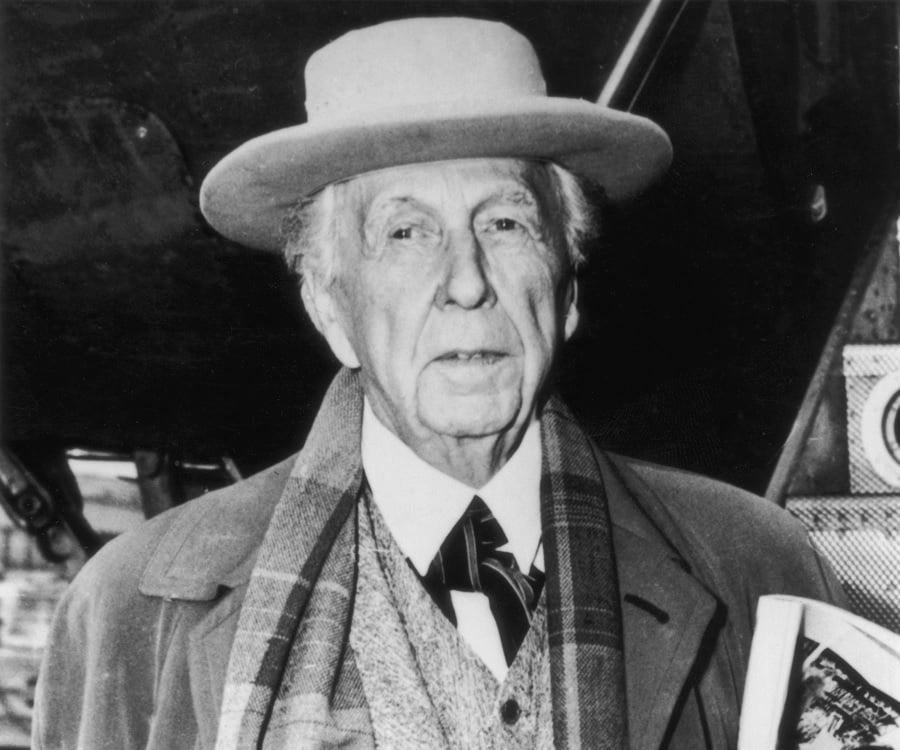 A biography of frank lloyd wright, an architect | kibin