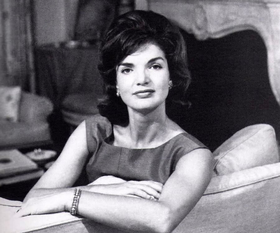 A biography of jacqueline bouvier kennedy onassis the wife of john f kennedy