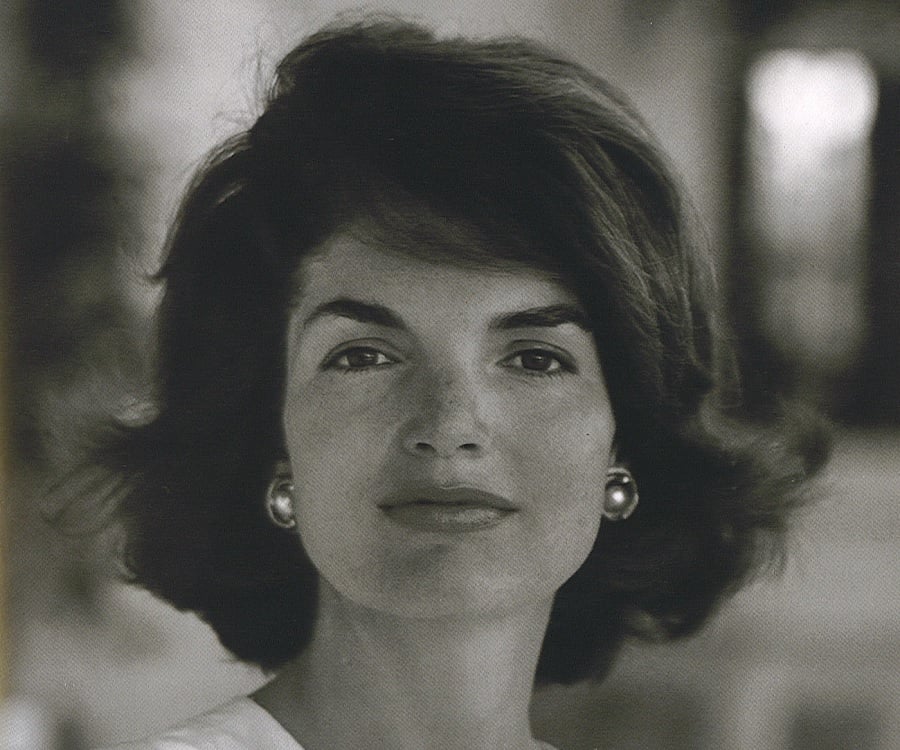 Jackie Kennedy (Jacqueline Kennedy Onassis) Biography - Facts