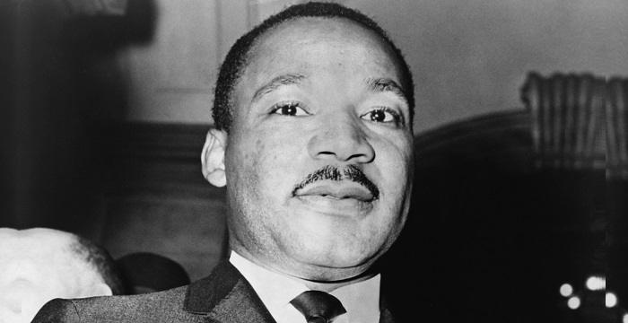 Martin Luther King Jr Biography - Facts, Childhood, Family Life