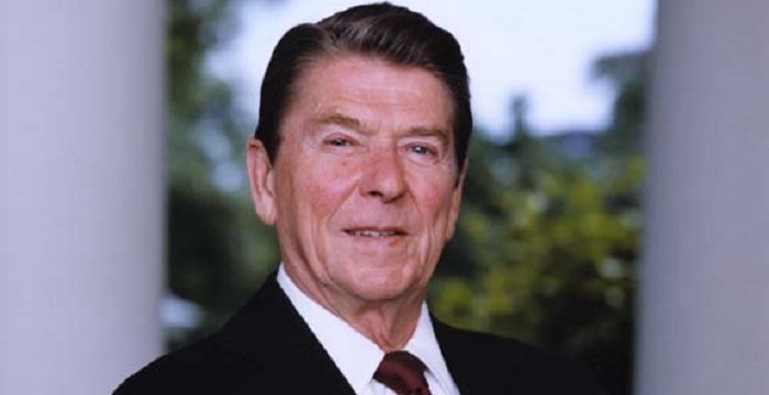 Ronald Reagan Biography - Childhood, Life Achievements & Timeline