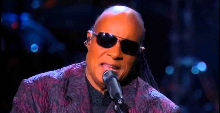 Stevie Wonder Biography - Childhood, Life Achievements & Timeline