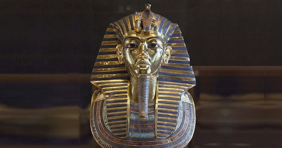 Tutankhamun Biography - Childhood, Life Achievements & Timeline