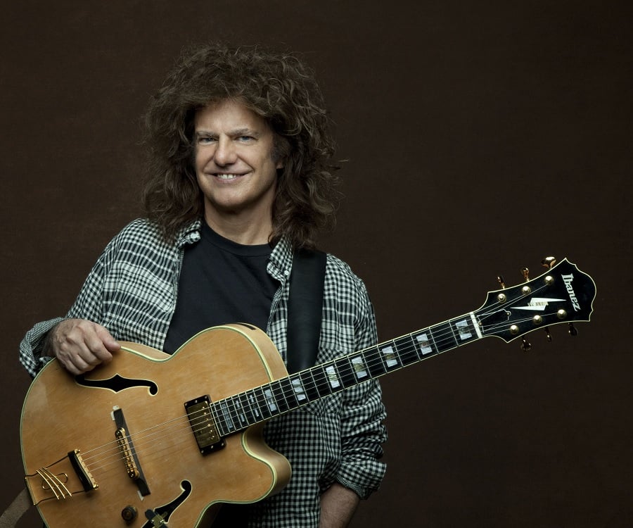 Pat Metheny Biography - Childhood, Life Achievements 