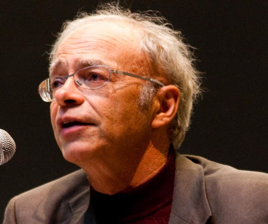 An essay on peter singer and animal ethics
