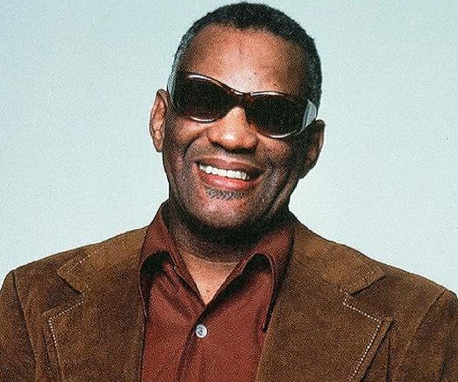 Ray Charles Biography - Childhood, Life Achievements & Timeline