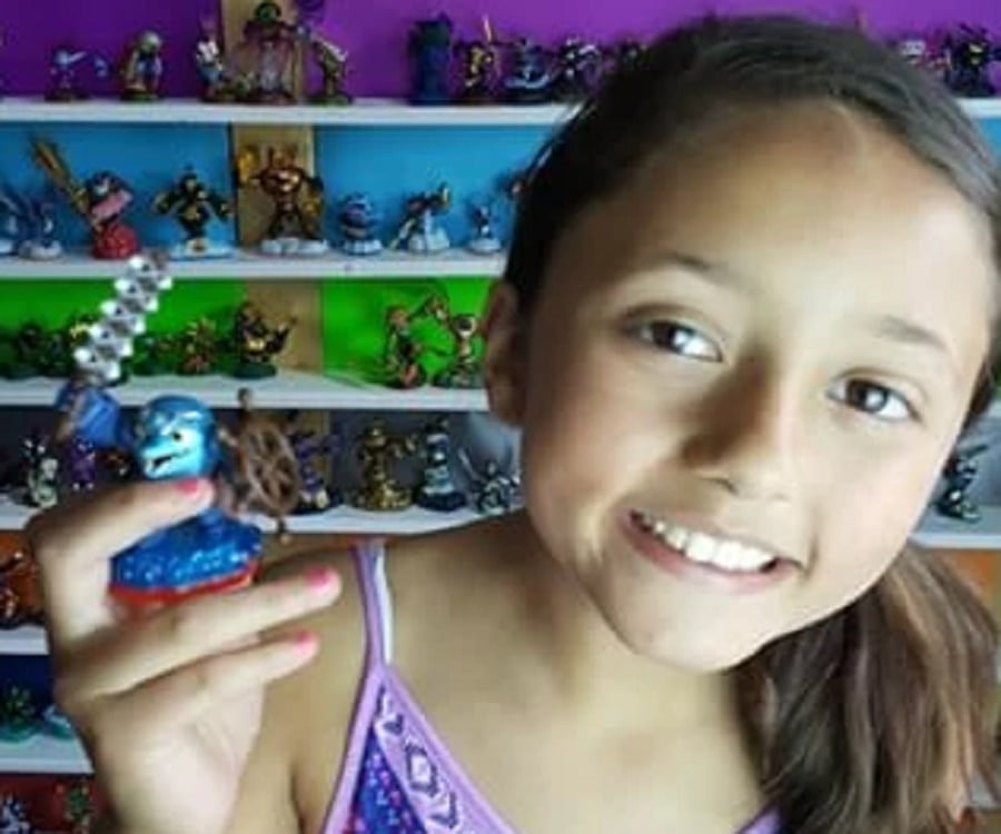 Skylander Girl - Bio, Facts, Family Life of YouTuber