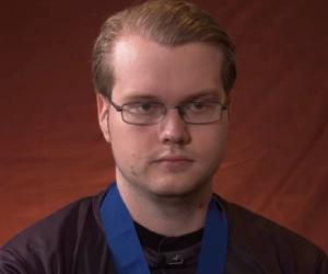 Adam Lindgren Adam Lindgren