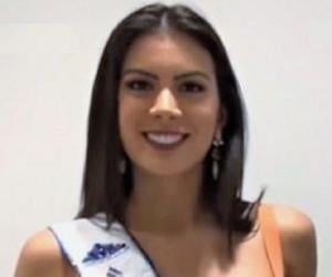 Adriana Paniagua Adriana Paniagua