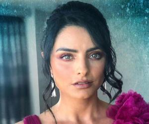 Aislinn Derbez