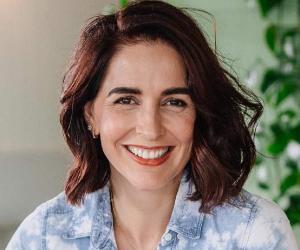 Alana Lowes Alana Lowes