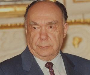 Alexander Yakovlev Alexander Yakovlev