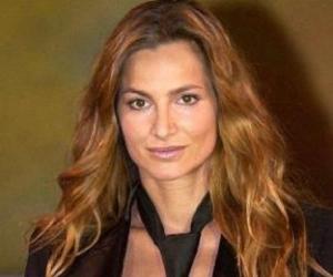 Alexandra Kamp Alexandra Kamp