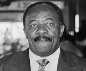 Alfred Baphethuxolo Nzo Alfred Baphethuxolo Nzo