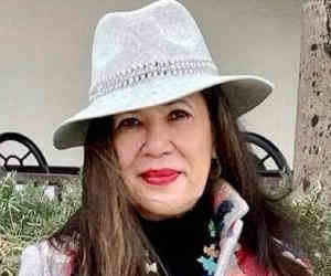 Ana Castillo Ana Castillo