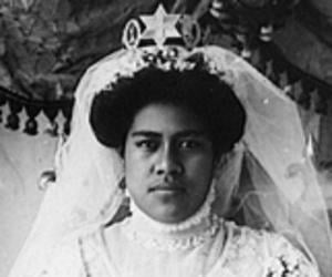 ʻAnaseini Takipō ʻAnaseini Takipō
