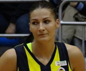 Anastasiya Verameyenka Anastasiya Verameyenka