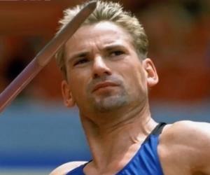 Andreas Linden Andreas Linden