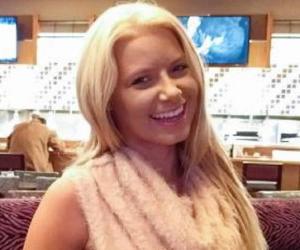 Anikka Albrite Anikka Albrite
