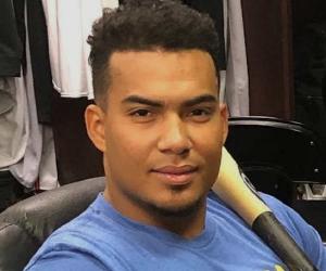 Anthony Santander Anthony Santander