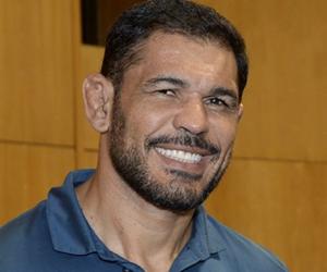 Antônio Rodrigo Nogueira Antônio Rodrigo Nogueira