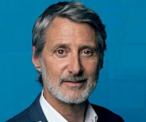 Antoine de Caunes Antoine de Caunes