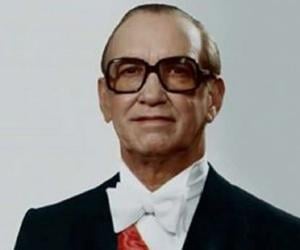 Antonio Guzmán Fernández Antonio Guzmán Fernández
