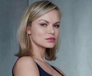 Anya Monzikova Anya Monzikova