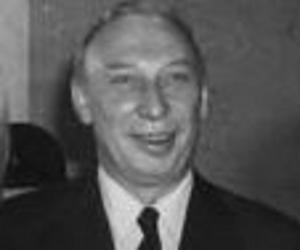 Arnold Alexander Hall Arnold Alexander Hall
