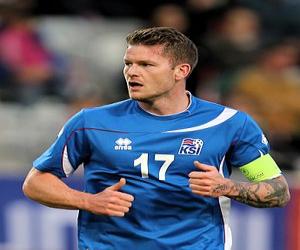 Aron Gunnarsson Aron Gunnarsson