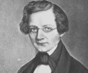 August Wilhelm von Hofmann August Wilhelm von Hofmann