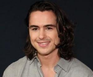 Ben Schnetzer Ben Schnetzer