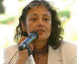 Bharati Mukherjee Bharati Mukherjee