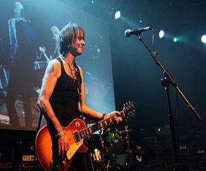 Brian Robertson Brian Robertson