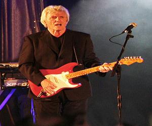 Bruce Welch Bruce Welch