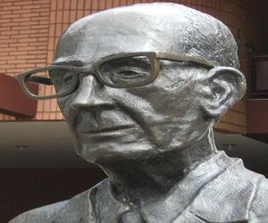 Carlos Drummond de Andrade Carlos Drummond de Andrade