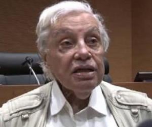 Carlos Lessa Carlos Lessa