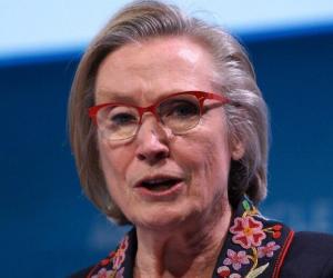 Carolyn Bennett