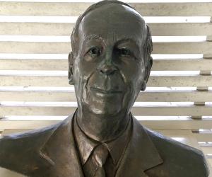 Charles Mérieux Charles Mérieux