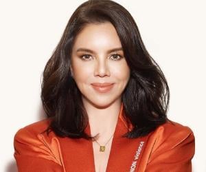 Christina Aguilar Christina Aguilar