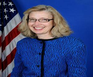 Christine Fox Christine Fox