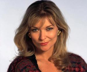 Claire King Claire King