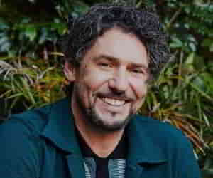 Colin Fassnidge Colin Fassnidge