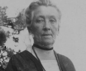 Cornelia Clapp Cornelia Clapp