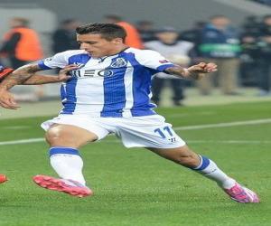 Cristian Tello Cristian Tello