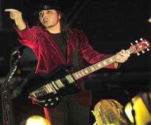 Daron Malakian Daron Malakian